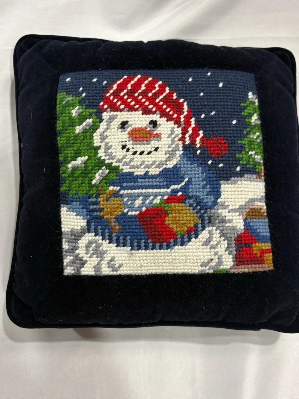 VTG Needlepoint Wool Velvet Tapestry Throw Pillow Christmas Snowman 10”x10”